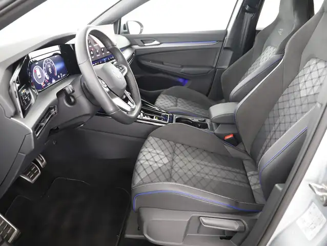 Volkswagen Golf view 8