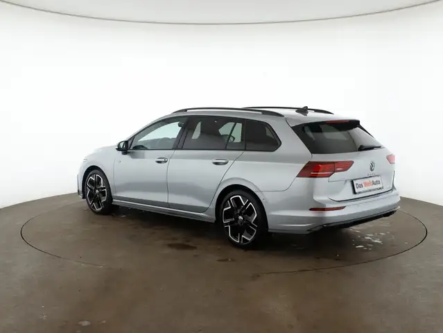 Volkswagen Golf view 5