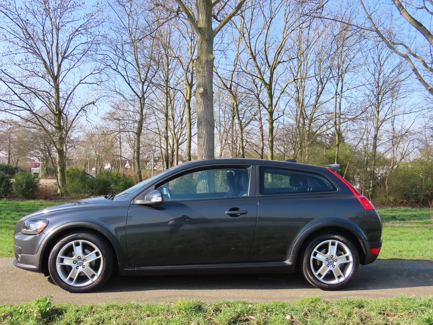 Volvo C30 1.8 Sport *Voll Onderhoud ! Grau - 2