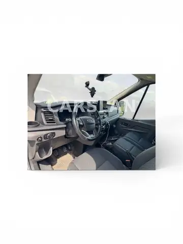 Ford Transit view 7