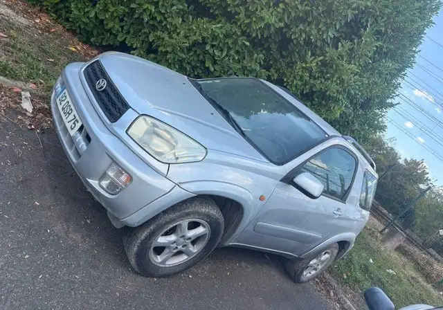 2003 Toyota RAV4 in Grey for sale