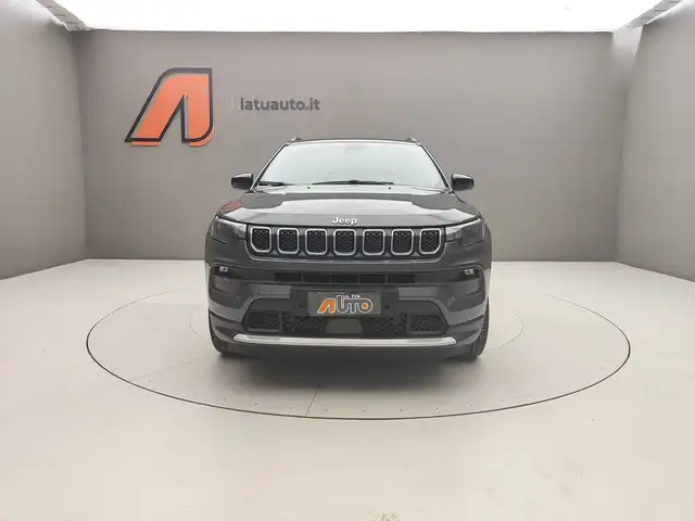Jeep Compass view 2