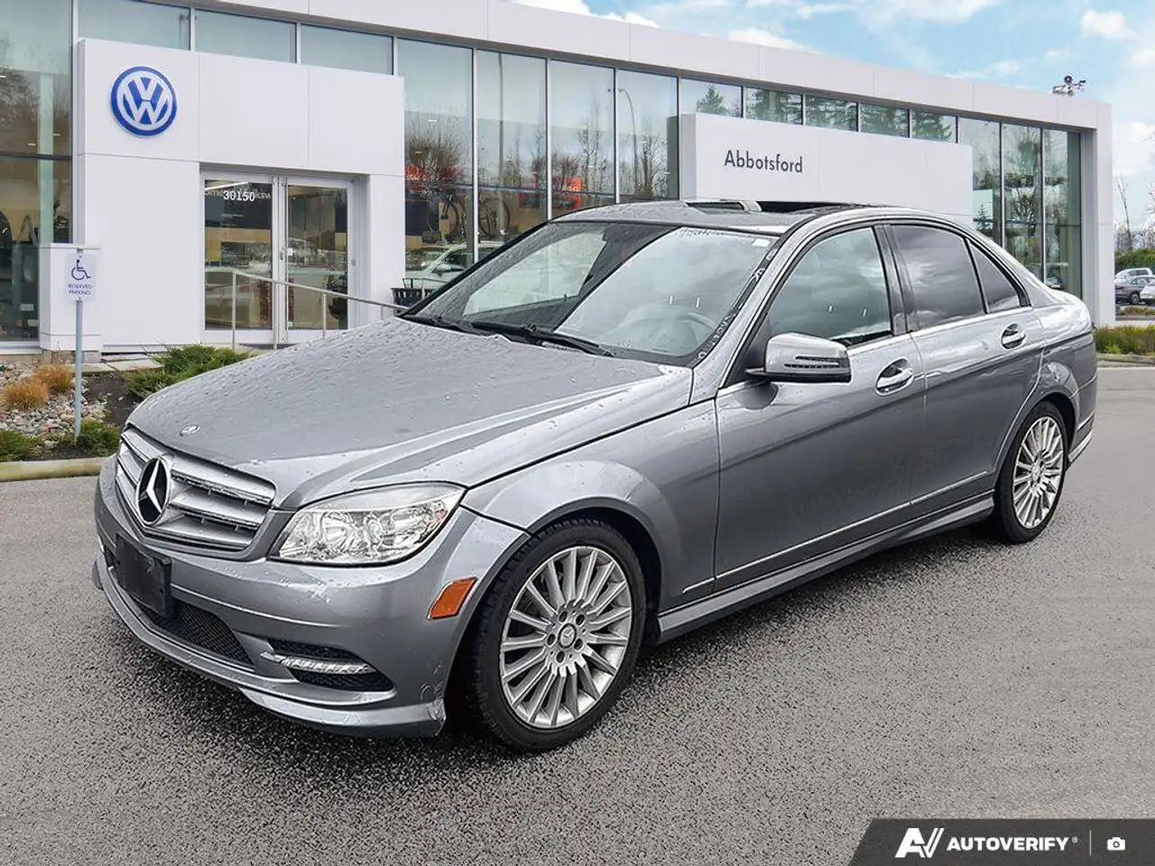 2011 Mercedes-Benz C-Class снимка 2011 Mercedes-Benz C-Class