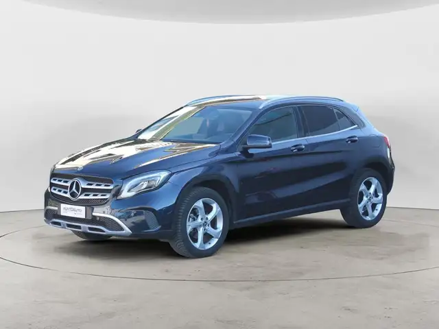Mercedes-Benz GLA 200 200 d Automatic 4MATIC Sport