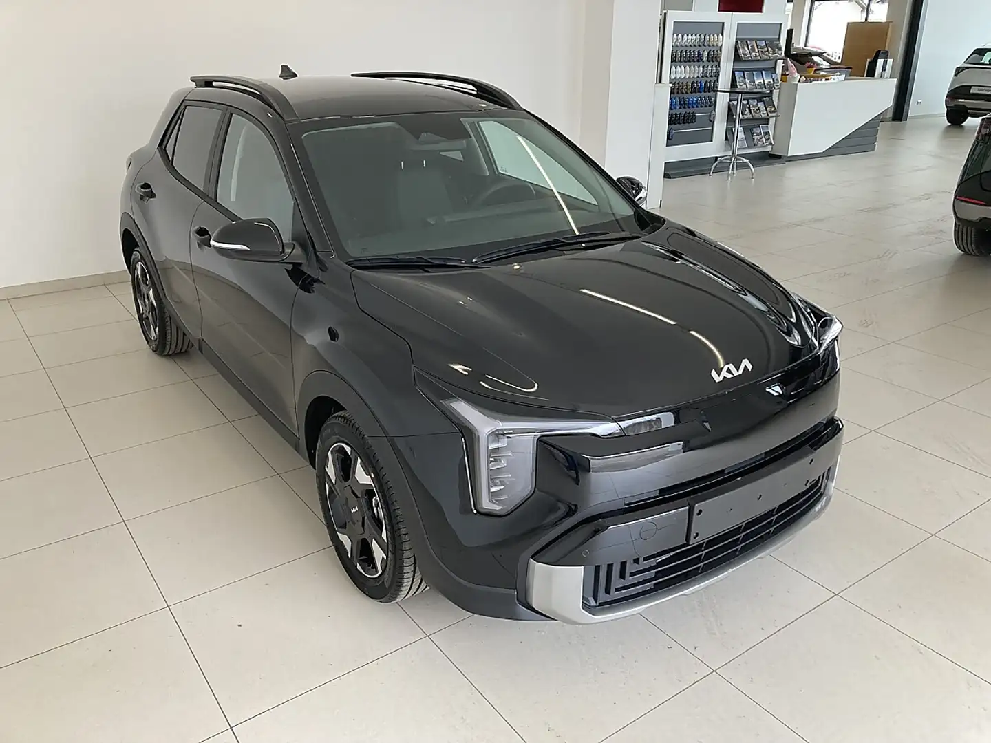 Kia Stonic 100PS.TurboBenziner  Silber-Ausstattung Schwarz - 2