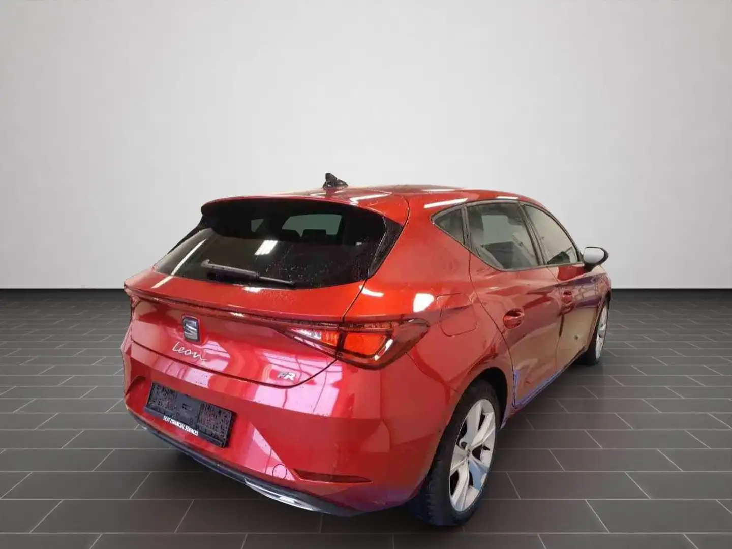 SEAT Leon 1,5 TSI F-Line AHK/RFK/NAVI/LED/u.v.m. Rot - 2
