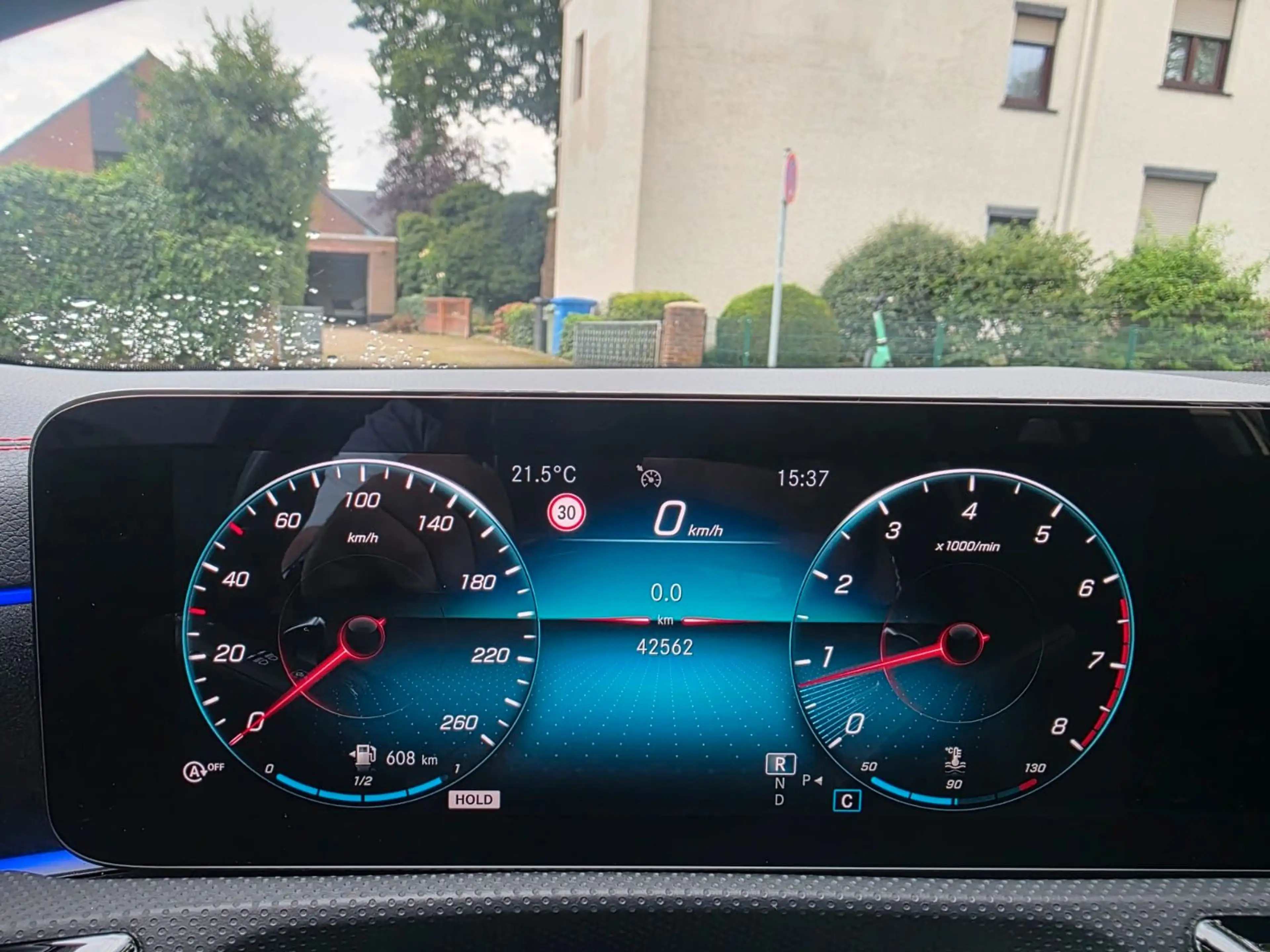 Mercedes-Benz CLA 220 4Matic Coupe/Automatik/AMG/LED/ — photo 11