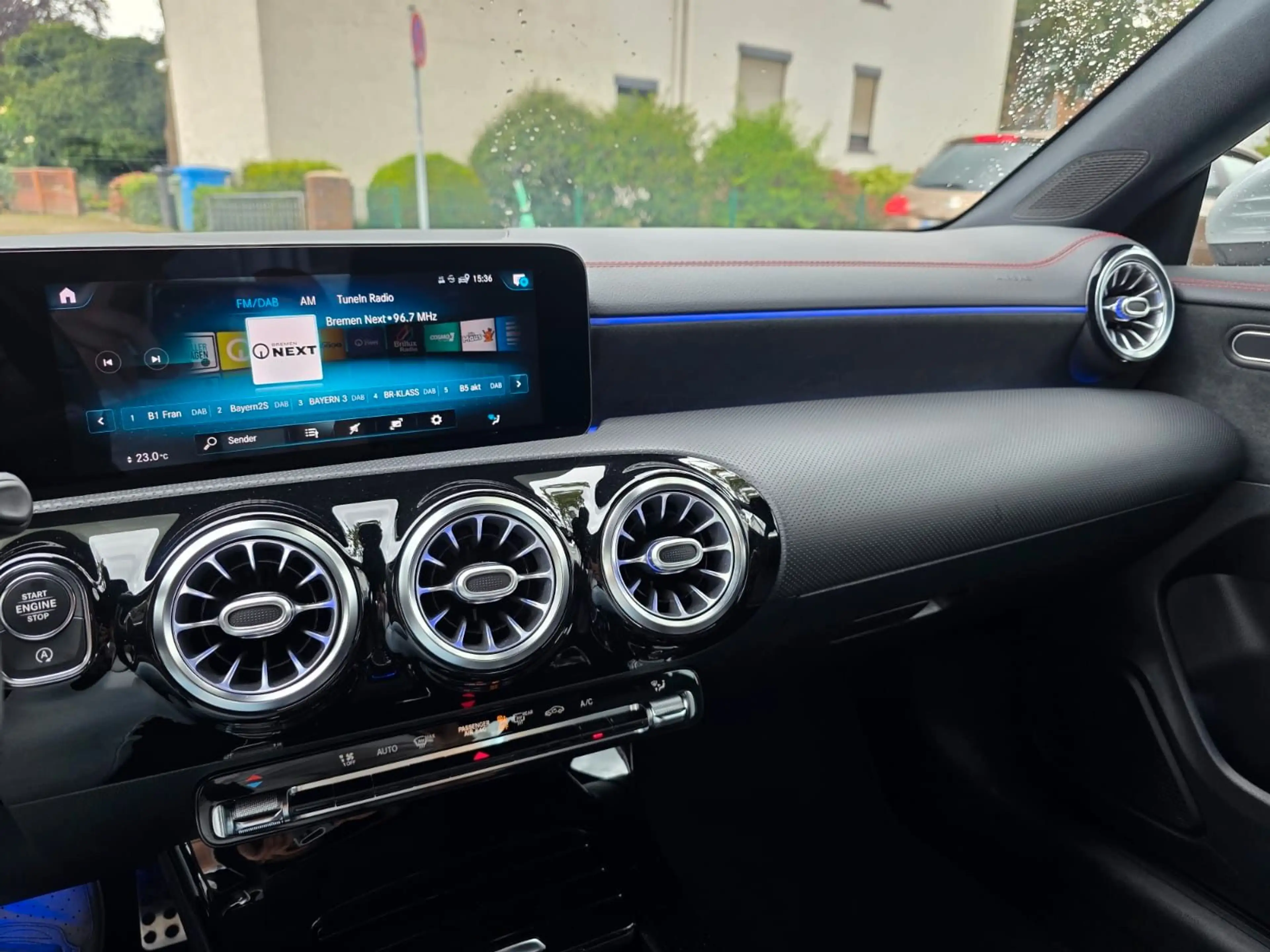 Mercedes-Benz CLA 220 4Matic Coupe/Automatik/AMG/LED/ — photo 14