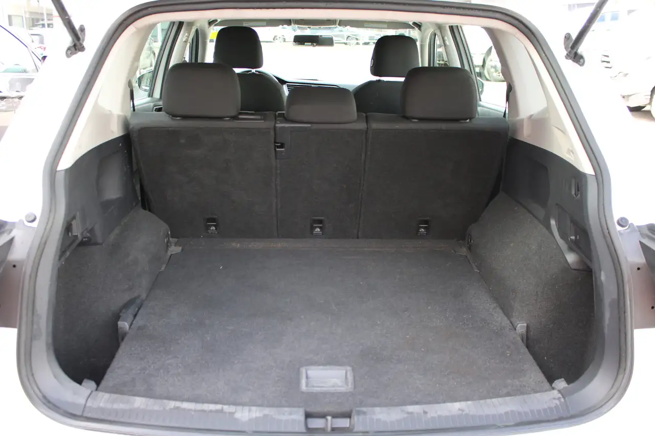 Volkswagen Tiguan снимка Volkswagen Tiguan