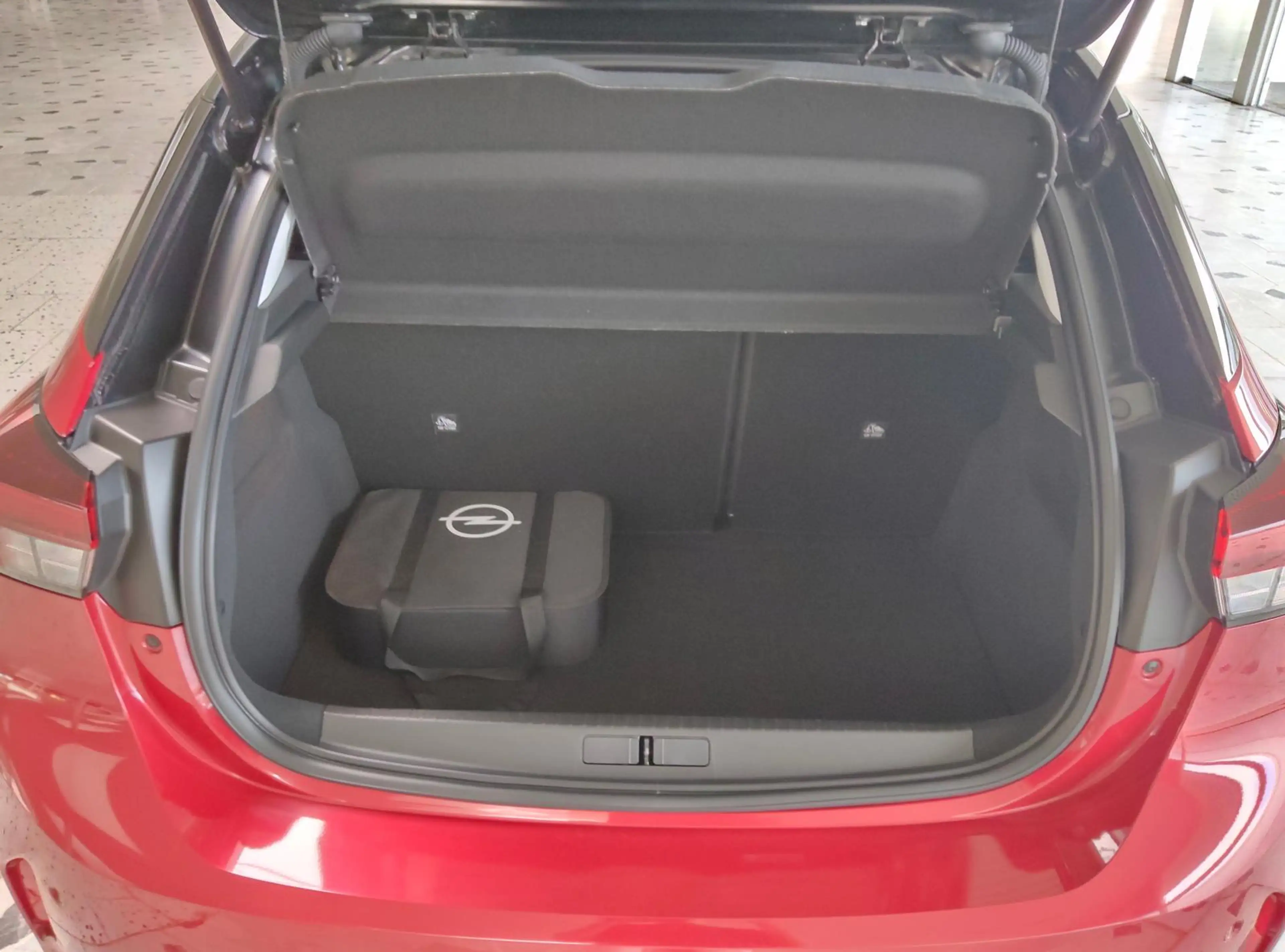 Opel Corsa-e e-Corsa F Edition — photo 9