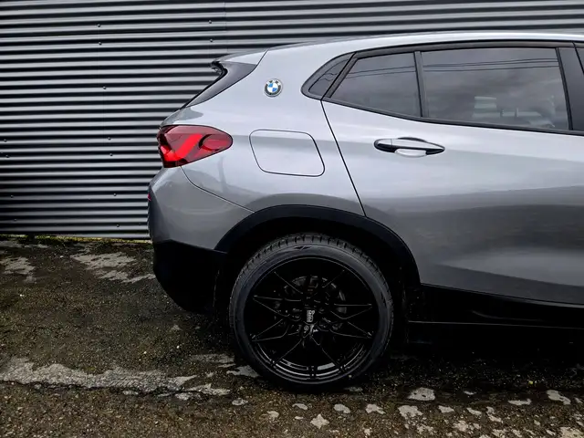 BMW X2 view 10