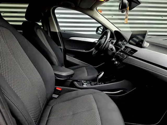 BMW X2 view 12