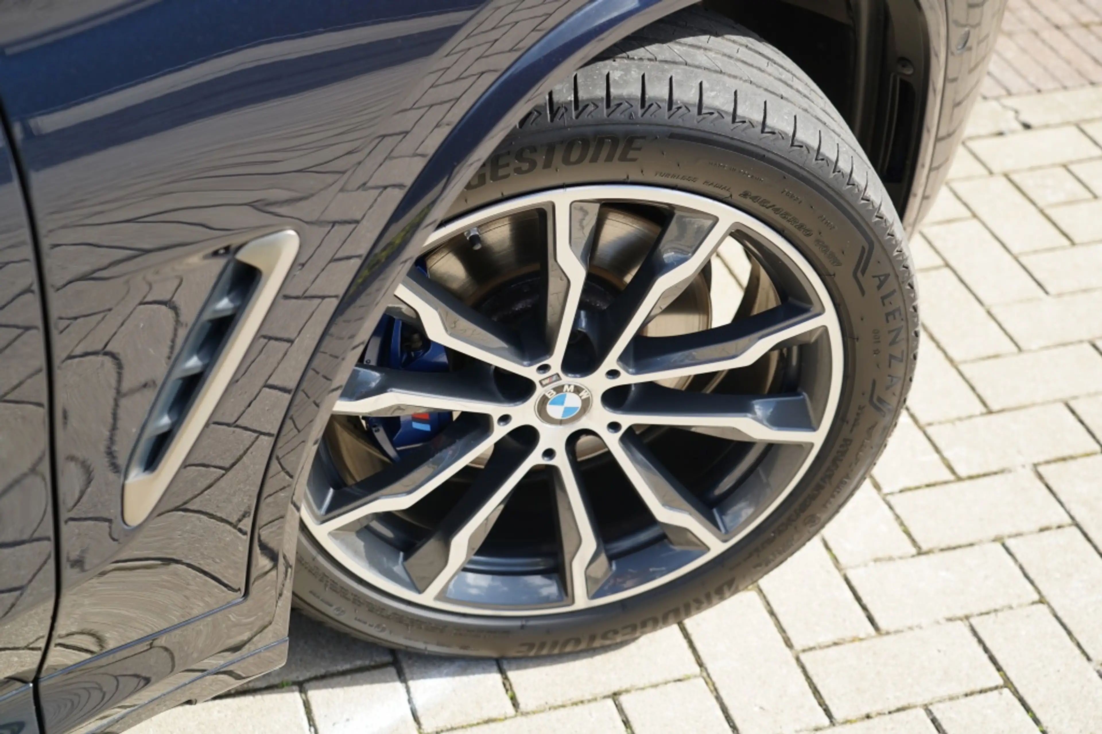 BMW X3 M40i xD High Exec. — photo 22