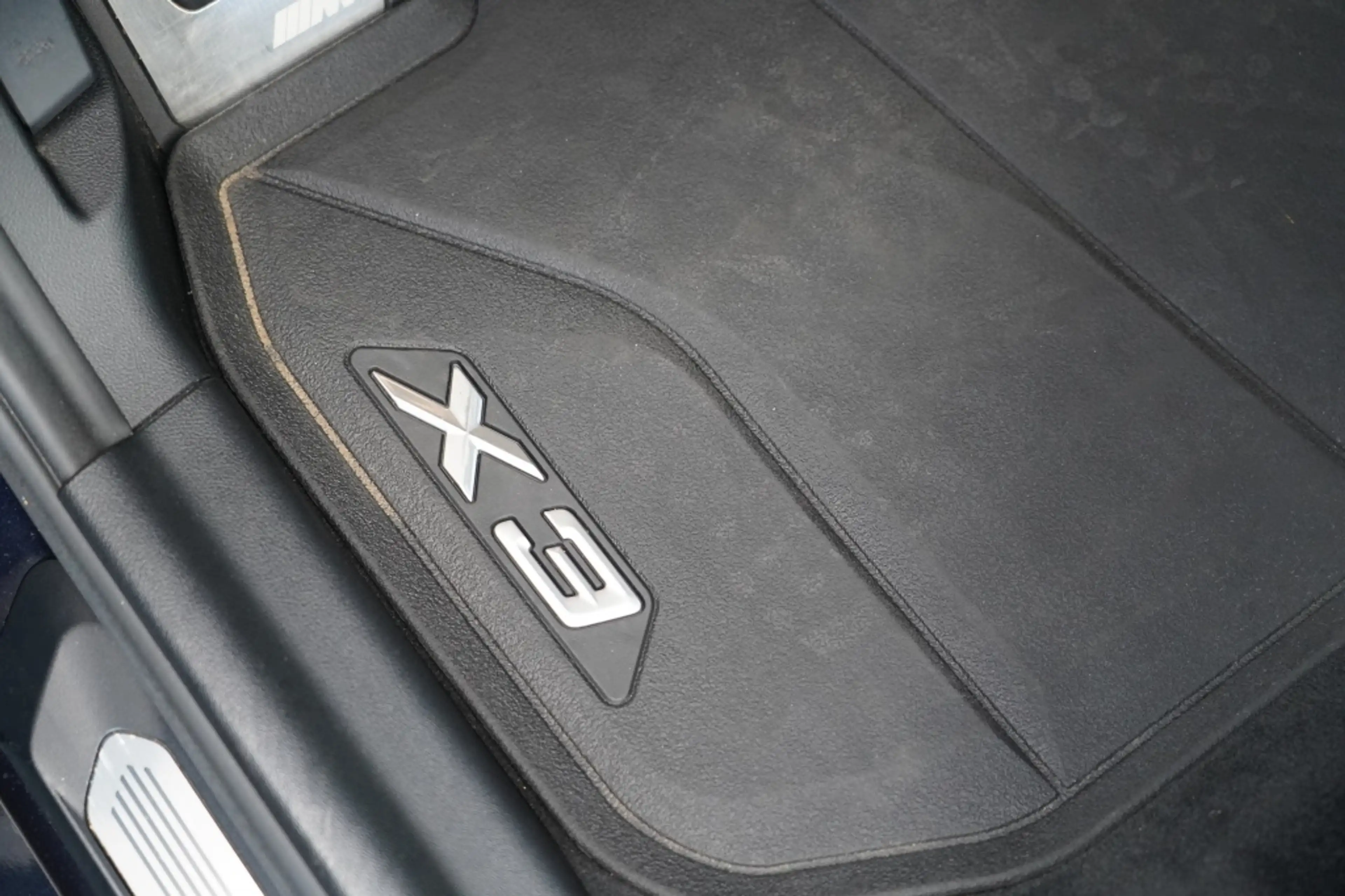 BMW X3 M40i xD High Exec. — photo 36