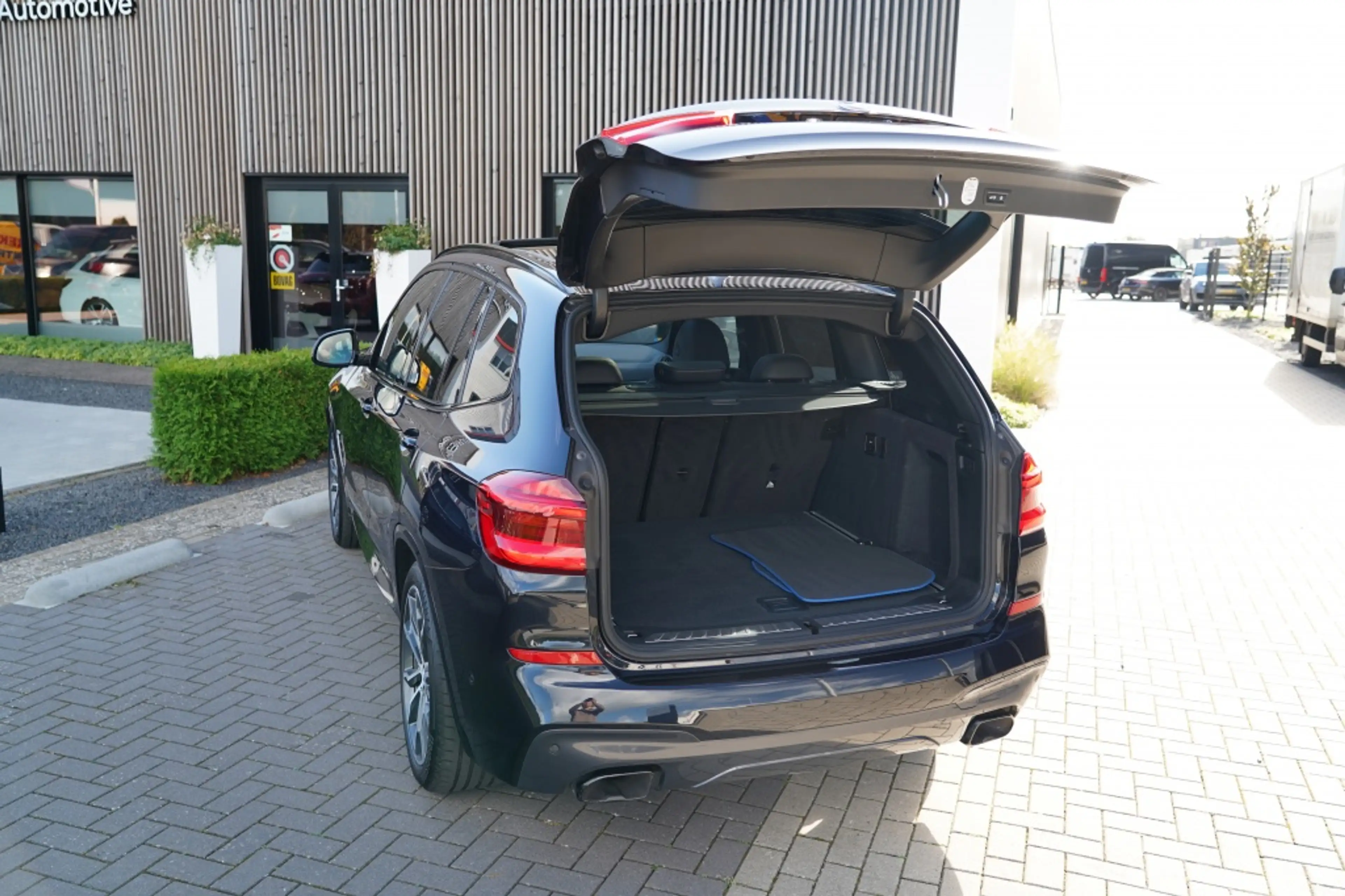 BMW X3 M40i xD High Exec. — photo 27