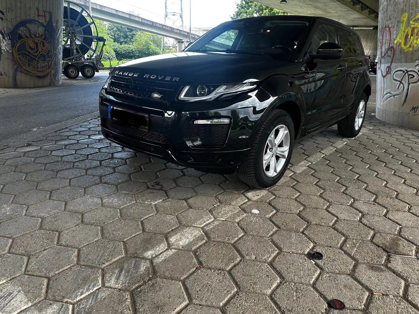 Land Rover Range Rover Evoque Range Rover Evoque TD4 Aut. HSE Schwarz - 2