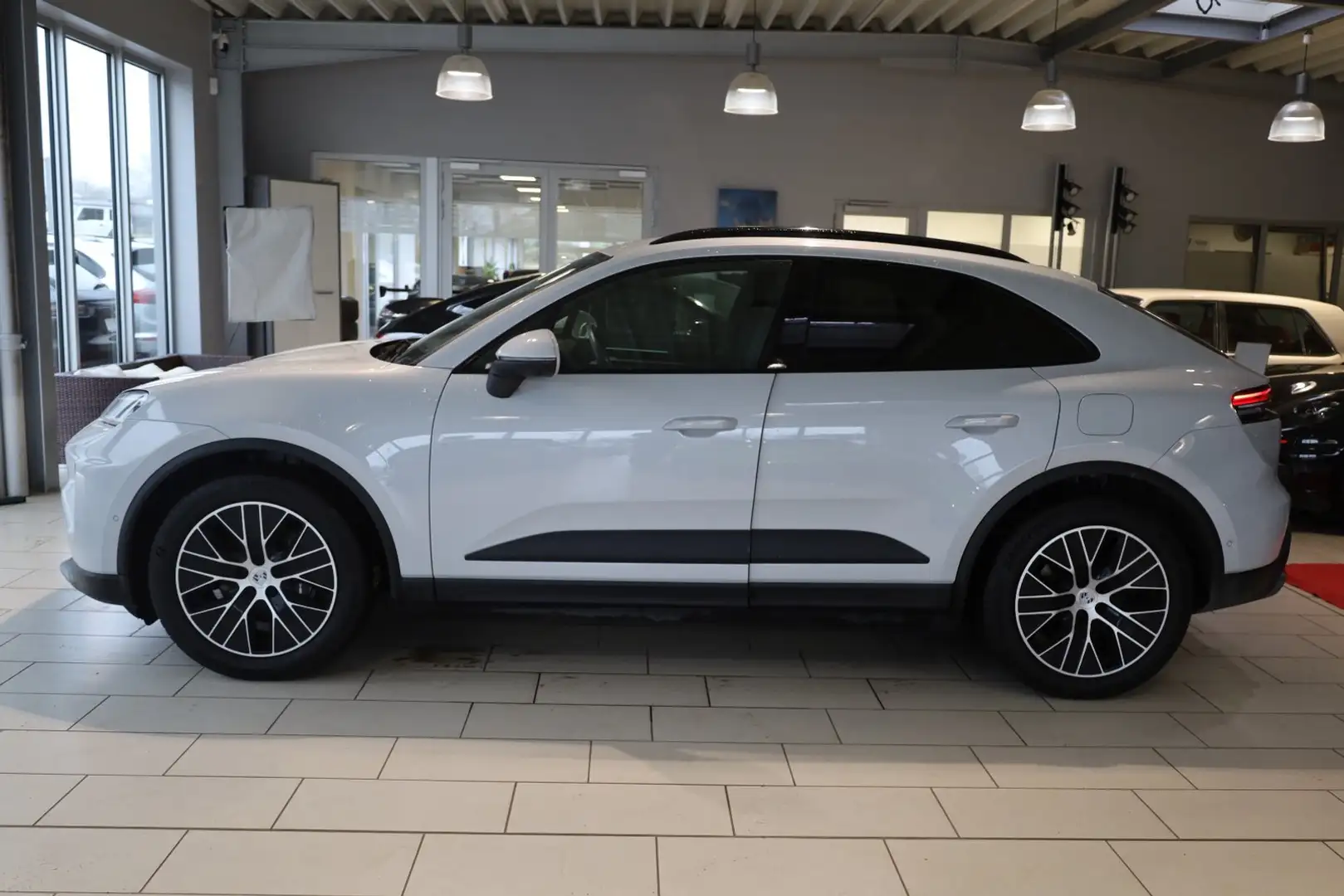 Porsche Macan Electric PASM*BOSE Gris - 2