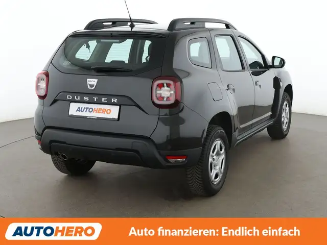 Dacia Duster view 6