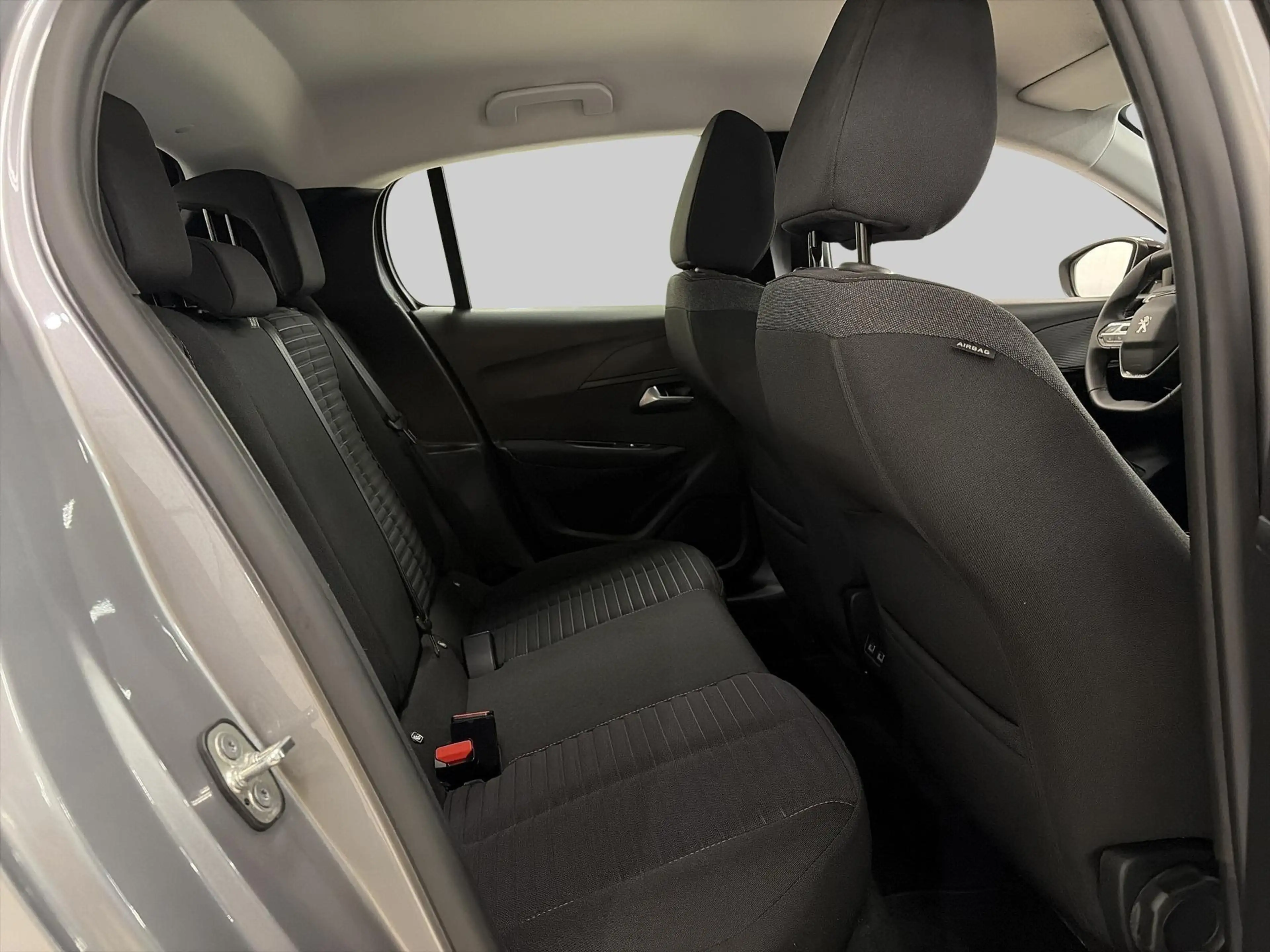 Peugeot e-208 EV Active Pack 50 kWh | Apple Carplay/Android Auto — photo 15
