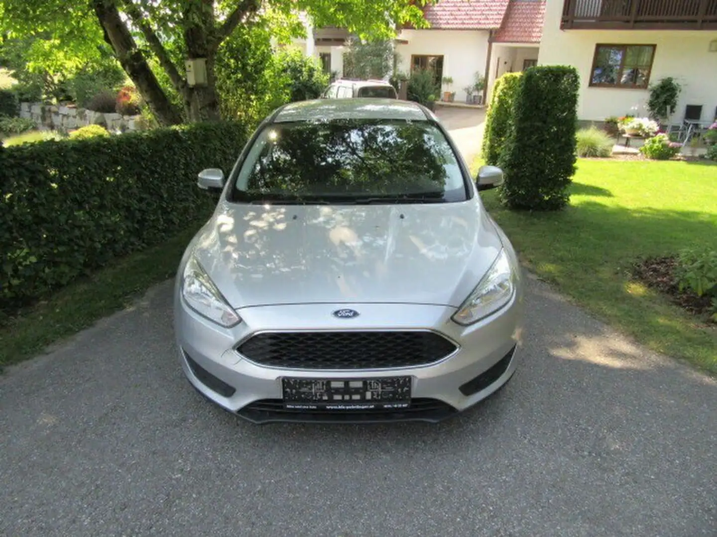 Ford Focus Trend Silber - 1