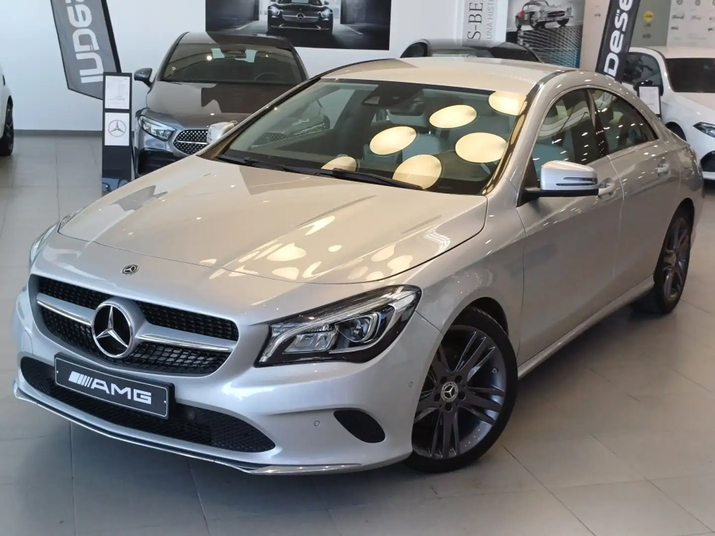 Mercedes-Benz CLA 200 7G-DCT Сірий - 1