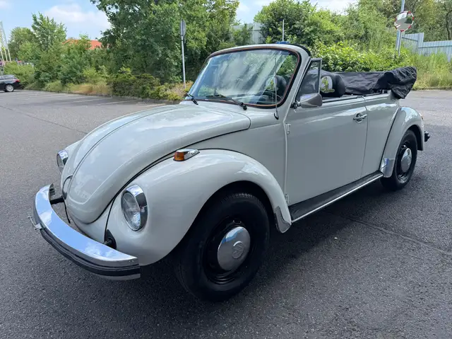 Volkswagen Käfer Käfer 1303 Cabriolet EINSPRITZMOTOR!!!