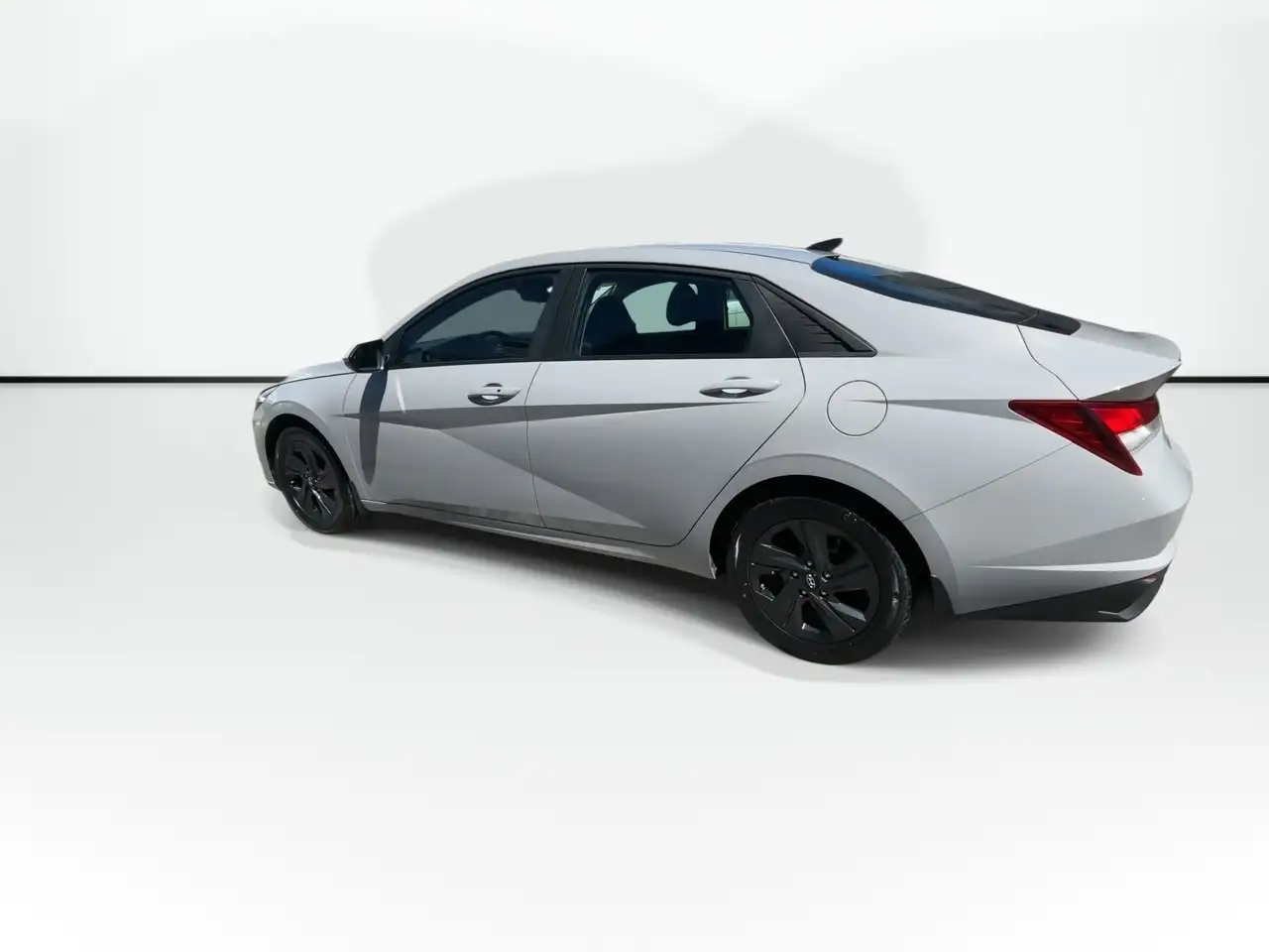 Hyundai ELANTRA снимка Hyundai ELANTRA