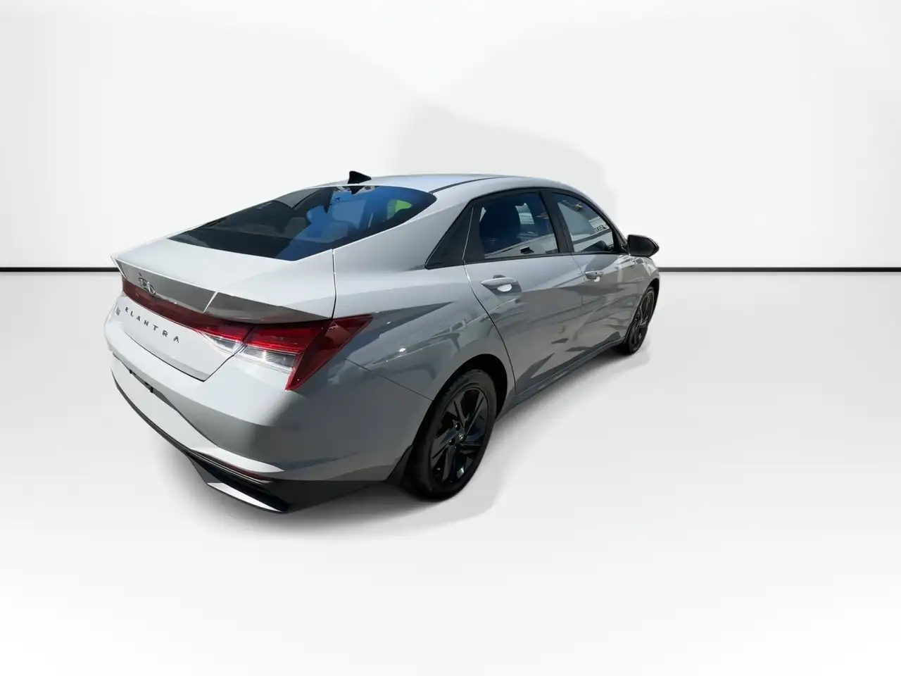 Hyundai ELANTRA снимка Hyundai ELANTRA