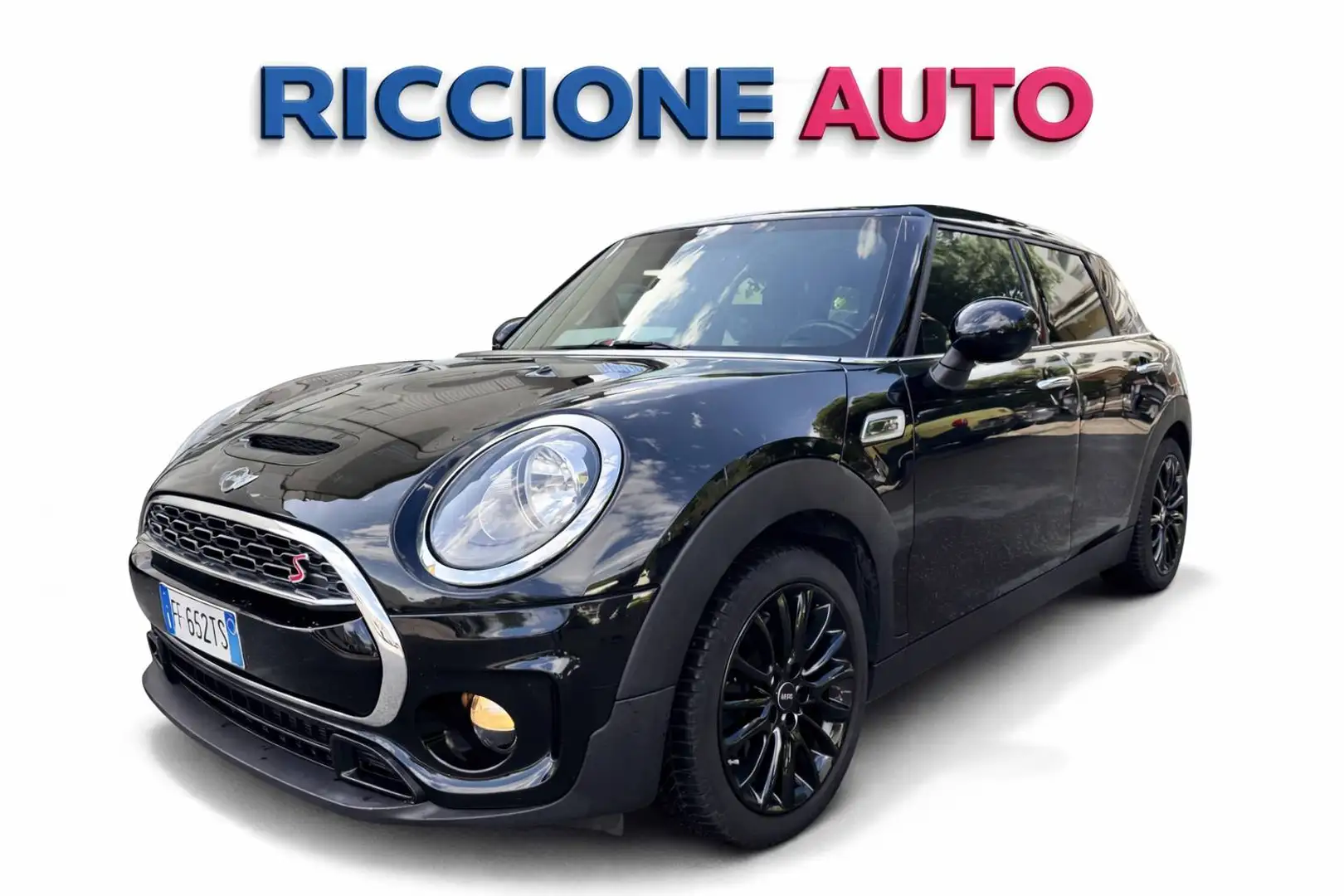 MINI Cooper SD Clubman Mini IV F54 2016 Clubman 2.0 Business Schwarz - 1