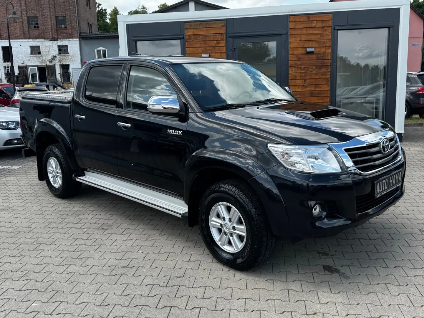 Toyota Hilux Double Cab Life 4x4 *52TKM*EINMALIG* Negro - 1