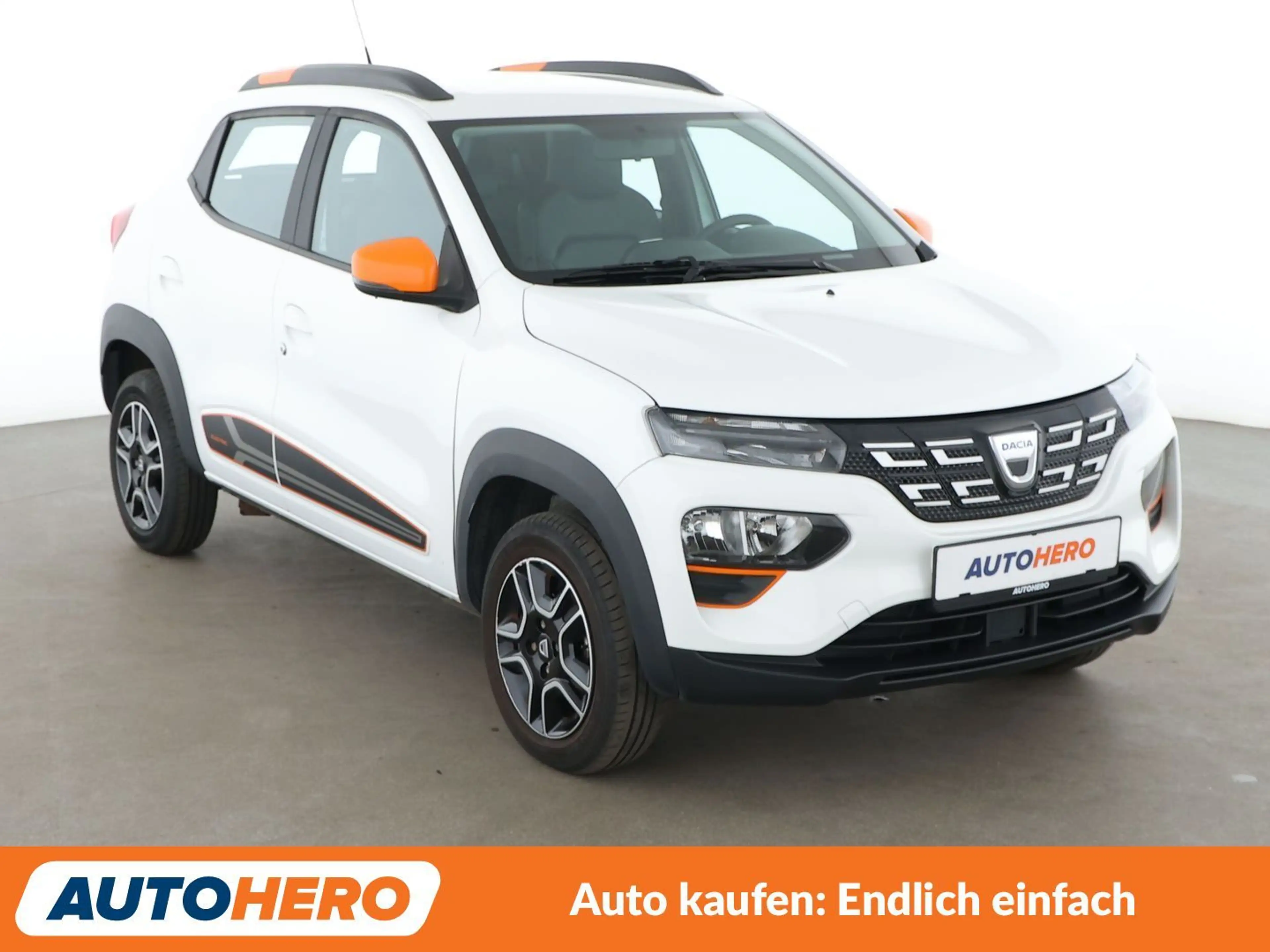 Dacia Spring electric drive 33 kW Comfort Plus *NAVI*CAM*LIM* — photo 8