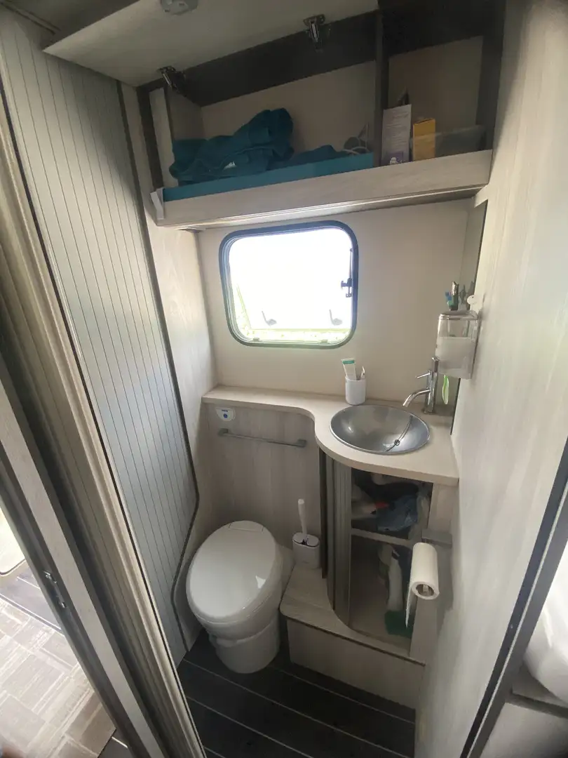 Ford Transit Camper XGO 695 - 2