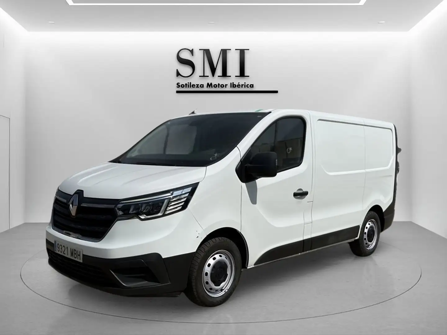 Renault Trafic Furgón L1H1 BluedCi 81kW Blanco - 1