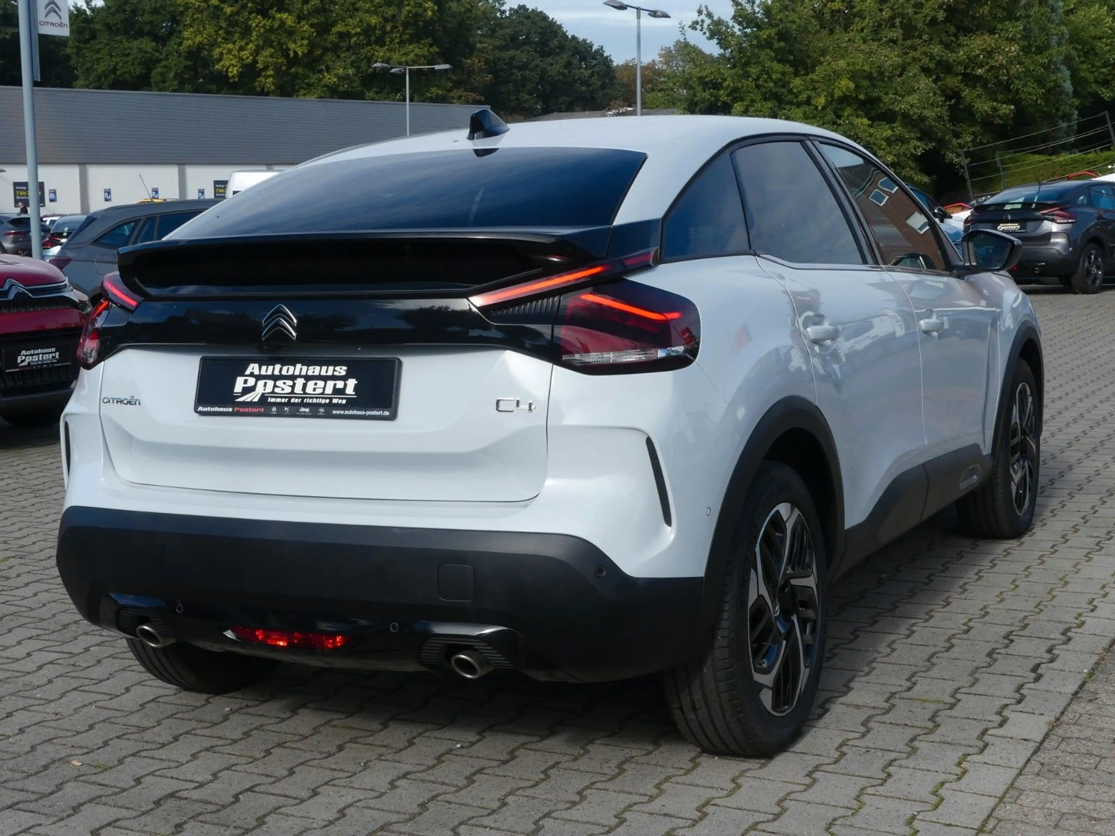 Citroen C4 Max Automatik *360 Grad Kamera* — photo 6
