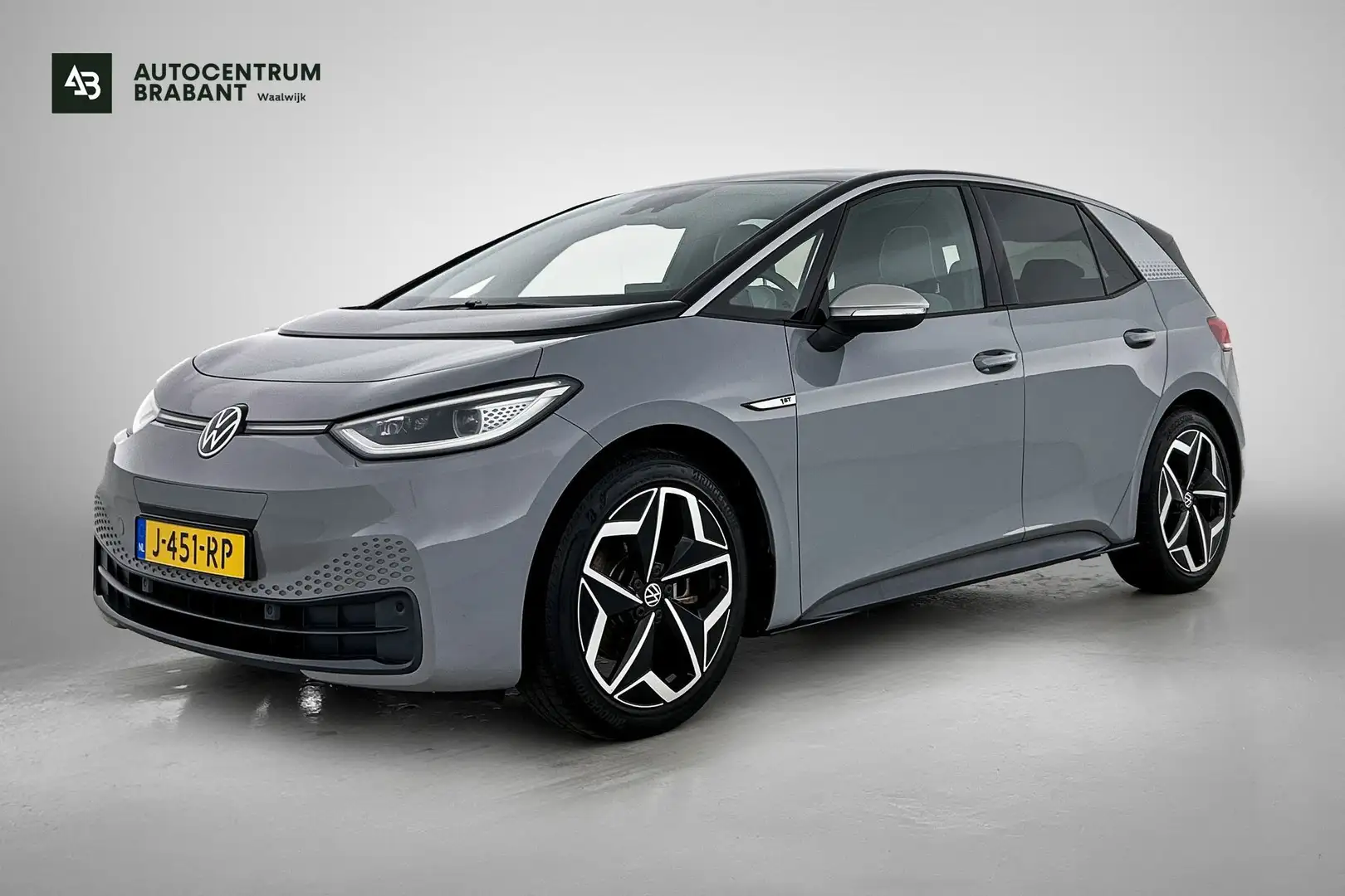Volkswagen ID.3 First Plus 58 kWh (NL-auto, Navi, Camera, StoelV, Gris - 1