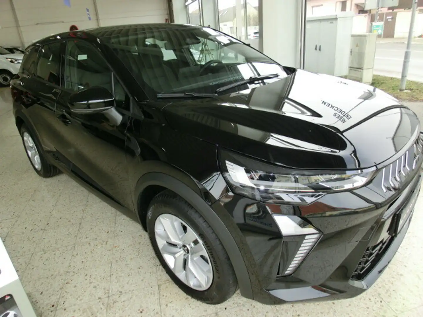 Mitsubishi Grandis 1,3 l DI-T MHEV Schwarz - 1