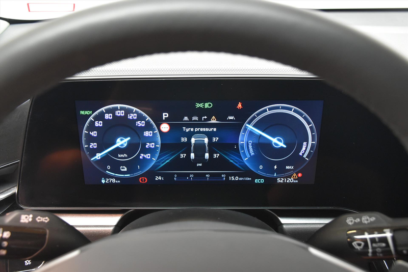 Kia e-Niro 64,8 kWh 204pk Aut DynamicLine \ 3 FASE | Trekhaak — photo 17
