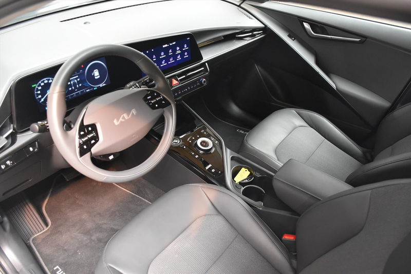 Kia e-Niro 64,8 kWh 204pk Aut DynamicLine \ 3 FASE | Trekhaak — photo 9