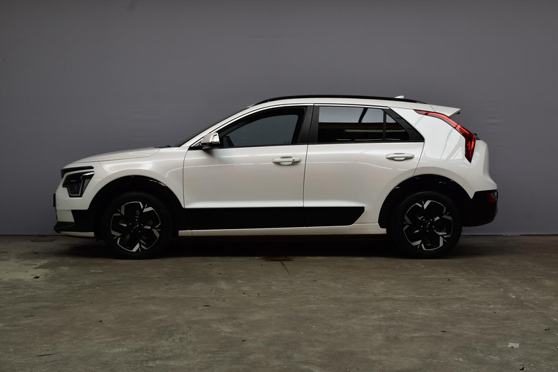 Kia e-Niro 64,8 kWh 204pk Aut DynamicLine \ 3 FASE | Trekhaak — photo 8