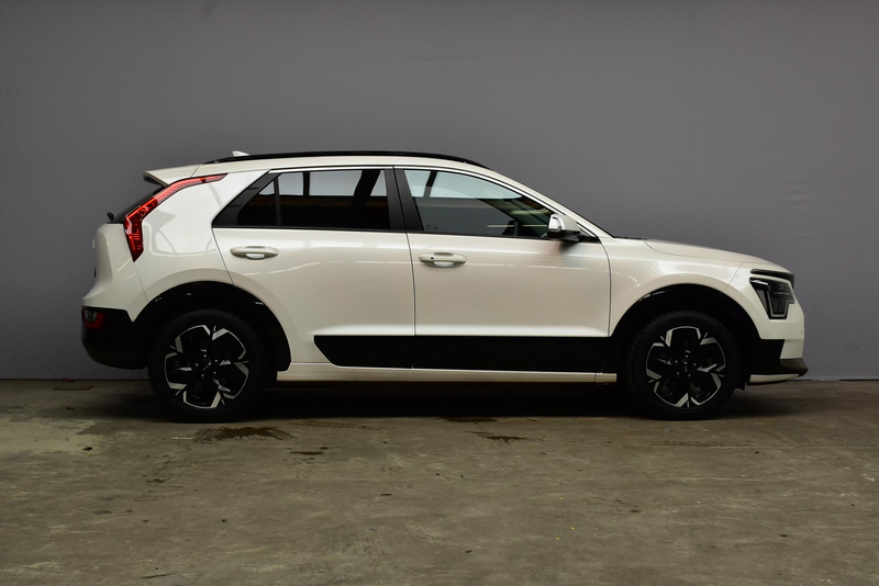 Kia e-Niro 64,8 kWh 204pk Aut DynamicLine \ 3 FASE | Trekhaak — photo 4