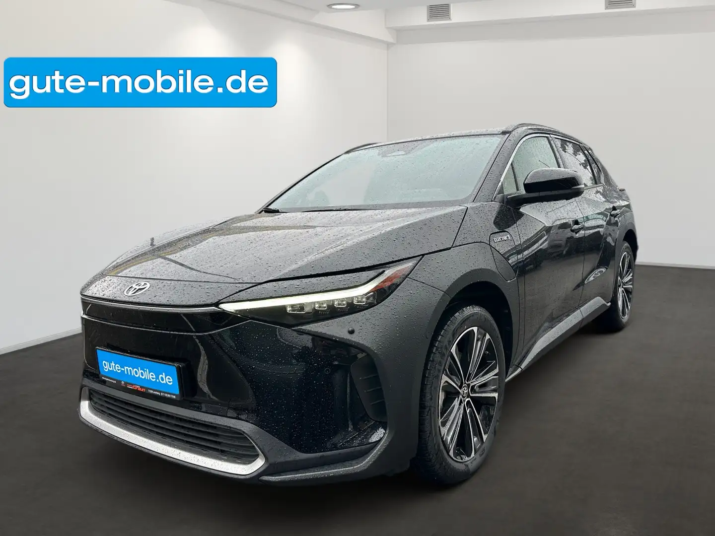 Toyota bZ4X 150kWh 4x2 Comfort Paket + Technik-Paket 71,4 kWh Negro - 1