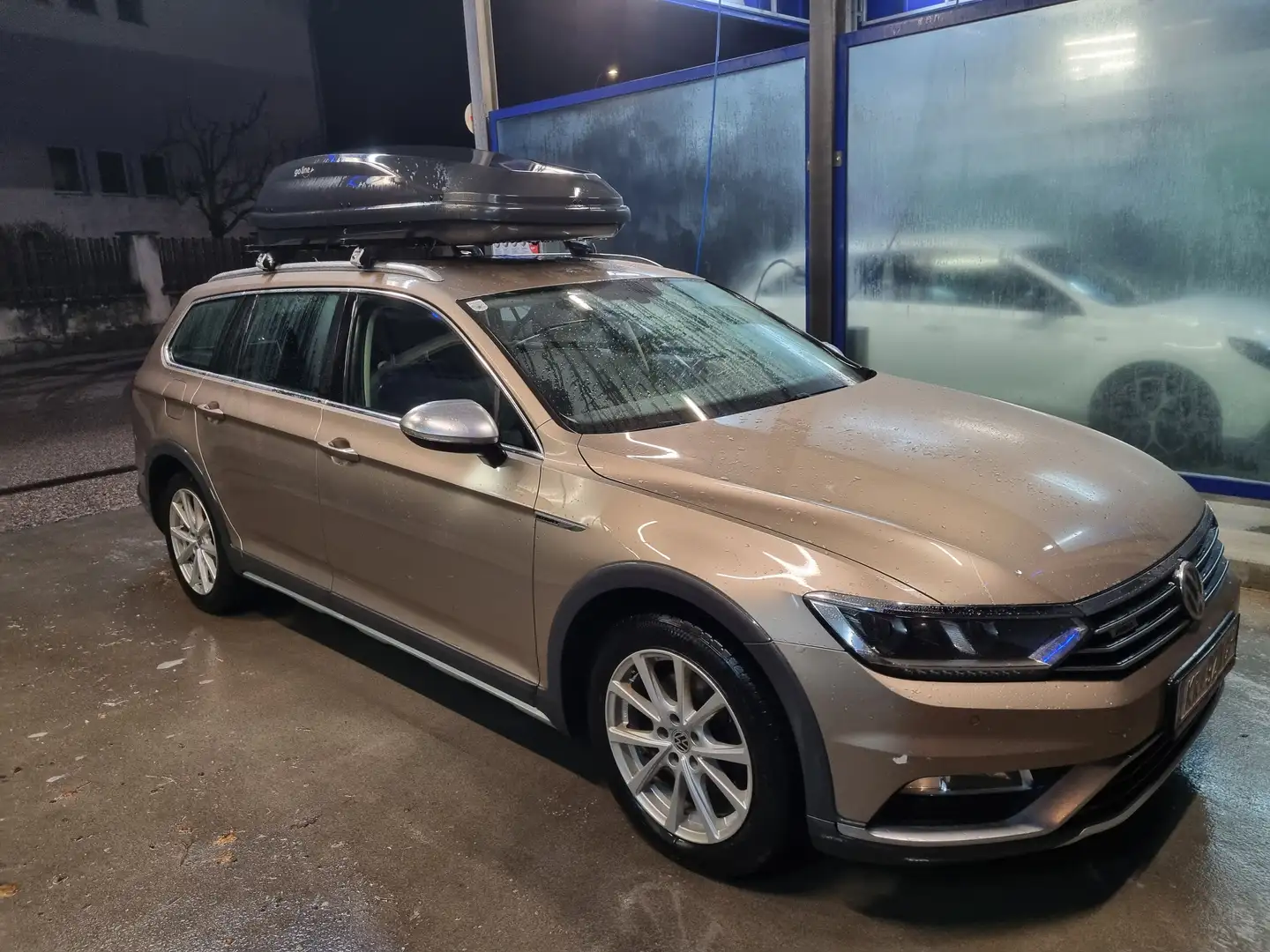Volkswagen Passat Alltrack Passat Alltrack BMT 2,0 TDI SCR 4Motion DSG Gold - 2