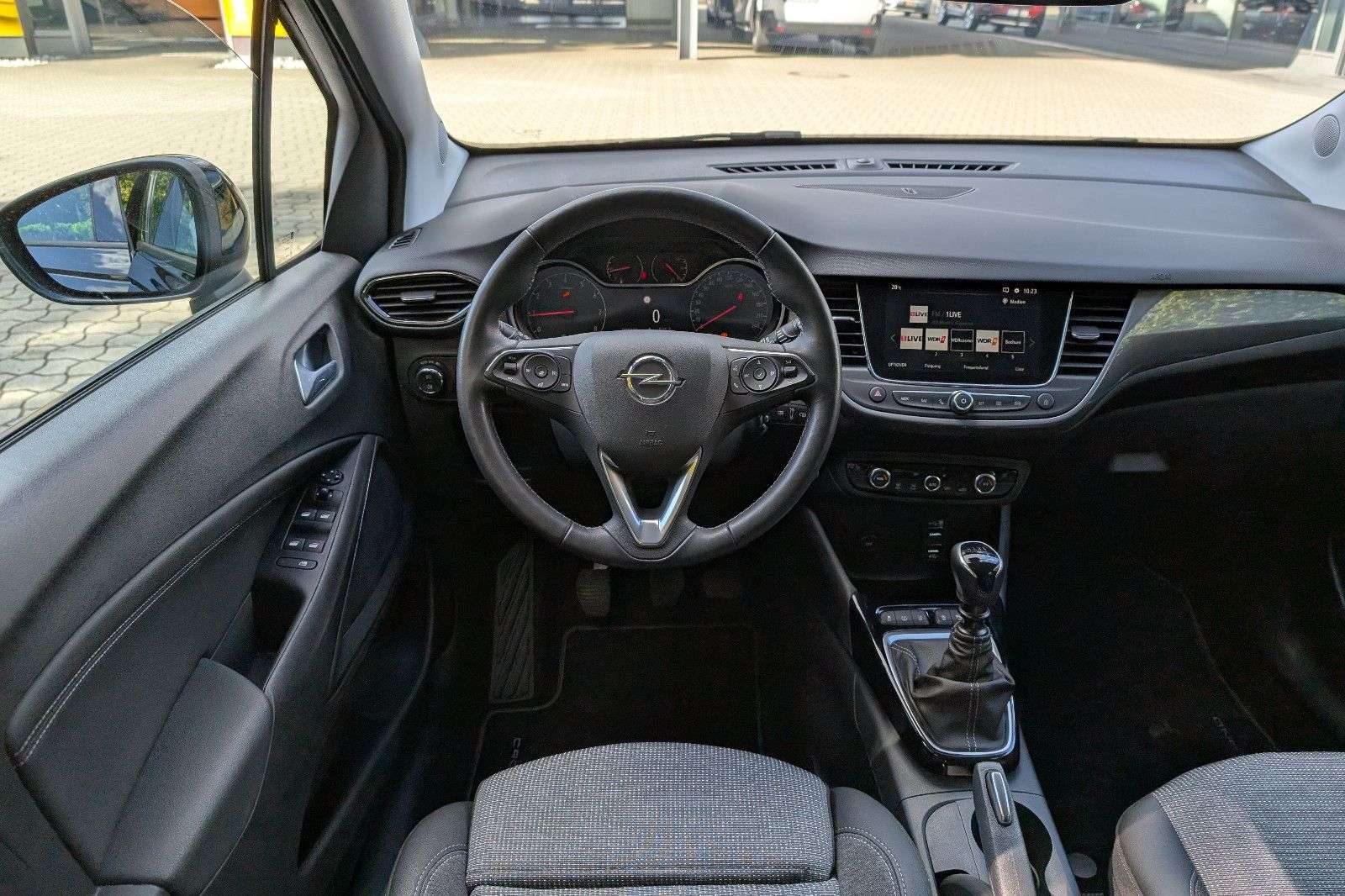 Opel Crossland X