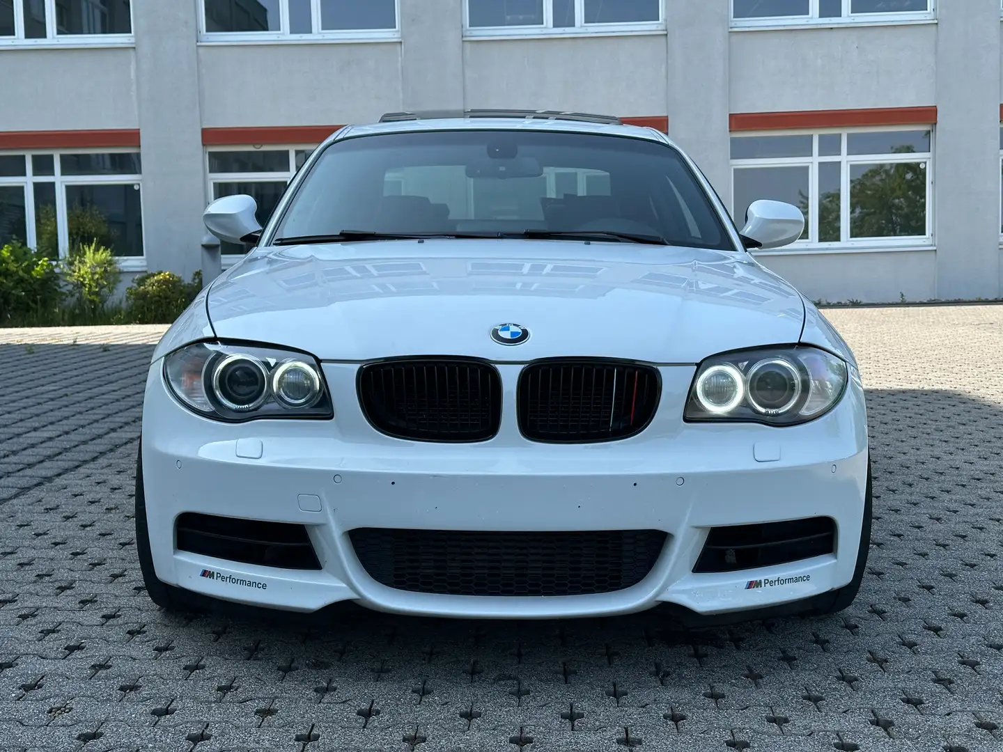 BMW 135 i Coupe M-Paket DKG Leder Navi White - 2