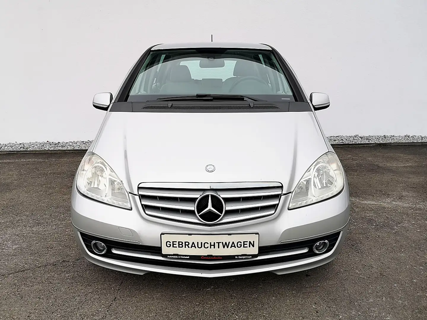 Mercedes-Benz A 180 Elegance CDI Aut. Silber - 2