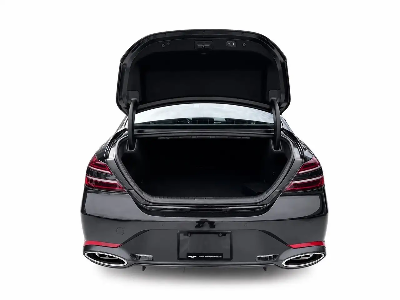 Genesis G70 снимка Genesis G70
