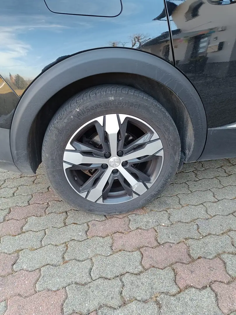Peugeot 5008 5008 2,0 BlueHDI 180 S Schwarz - 2
