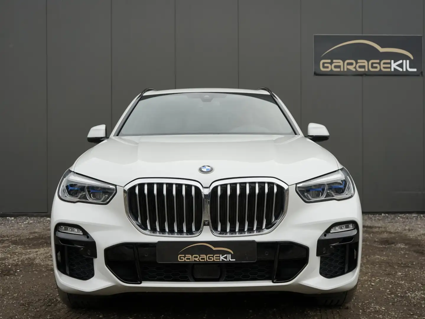 BMW X5 xDrive40i High Executive 1ste eigenaar / M-Sport / Wit - 2