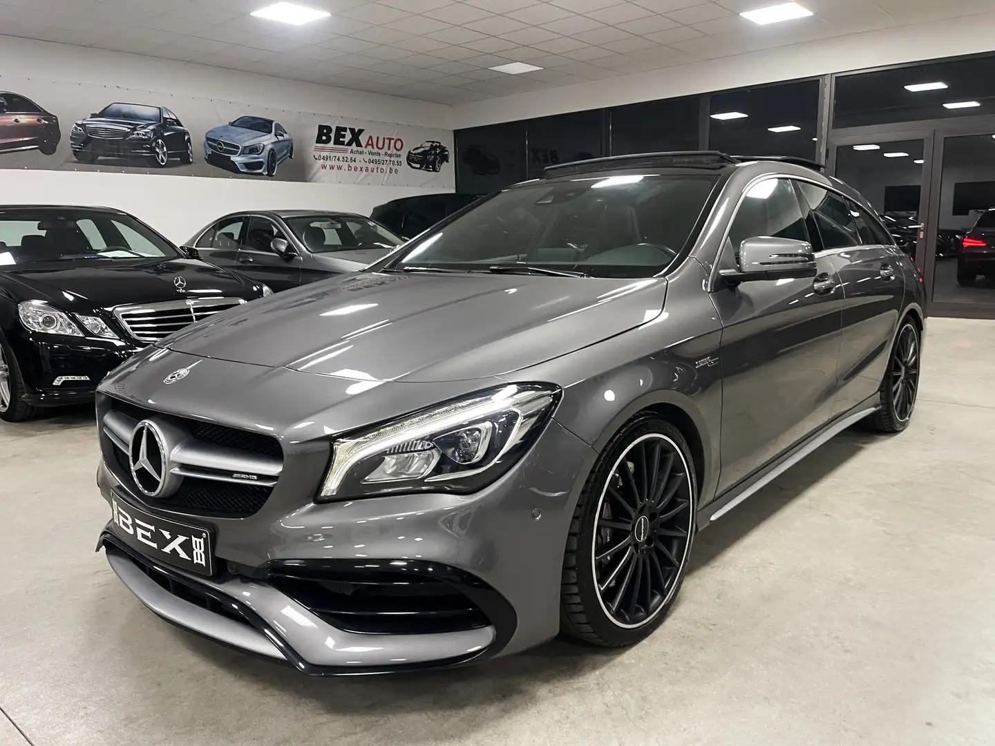 Mercedes-Benz CLA 45 AMG *TURBO 4-Matic*1ERPROP*BOITEAUTO*PANO*GARANTIE* Gris - 2