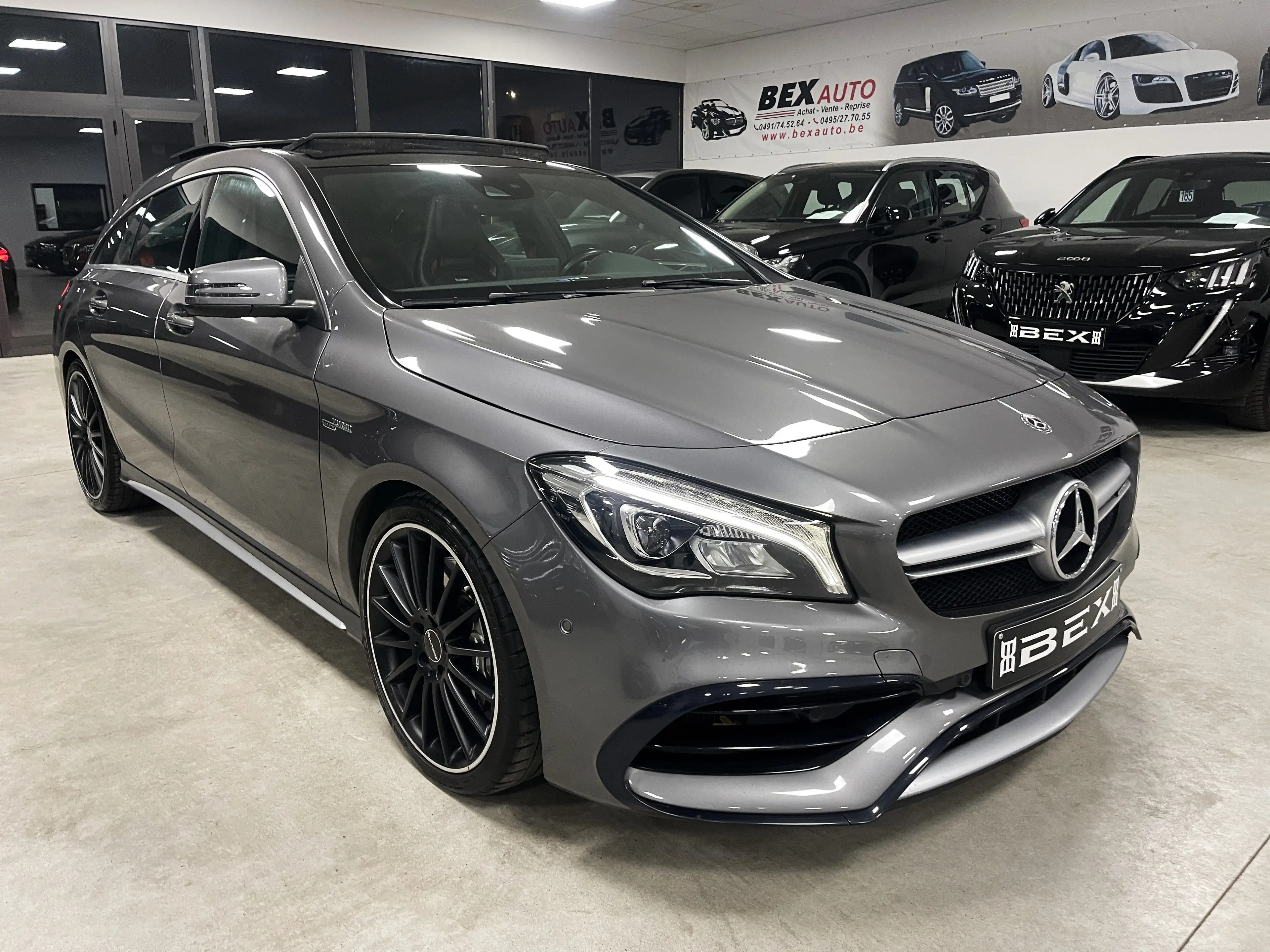 Mercedes-Benz CLA 45 AMG *TURBO 4-Matic*1ERPROP*BOITEAUTO*PANO*GARANTIE* — photo 4